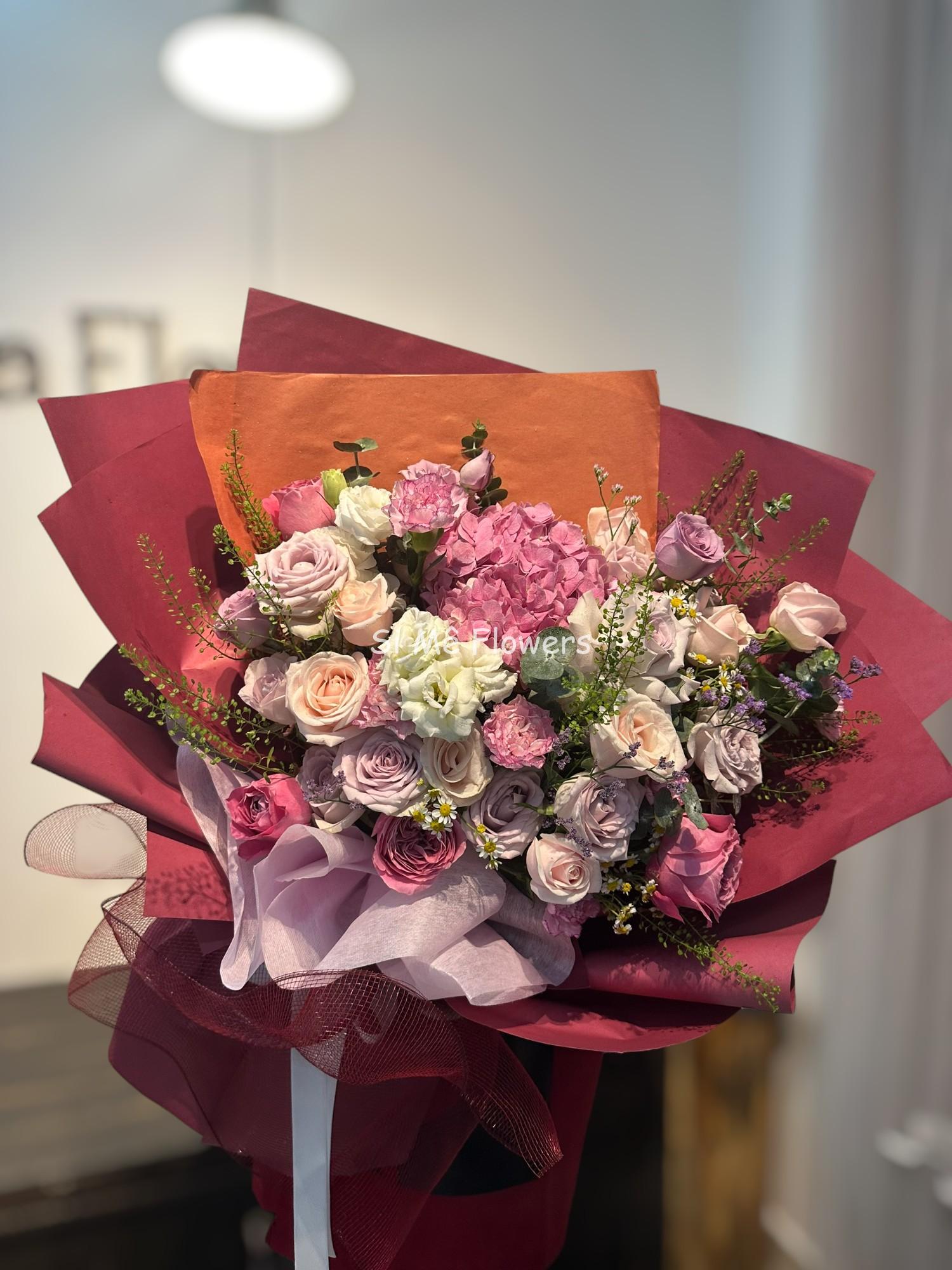 Bó Hoa Cẩm Tú Cầu Mix Hoa Hồng