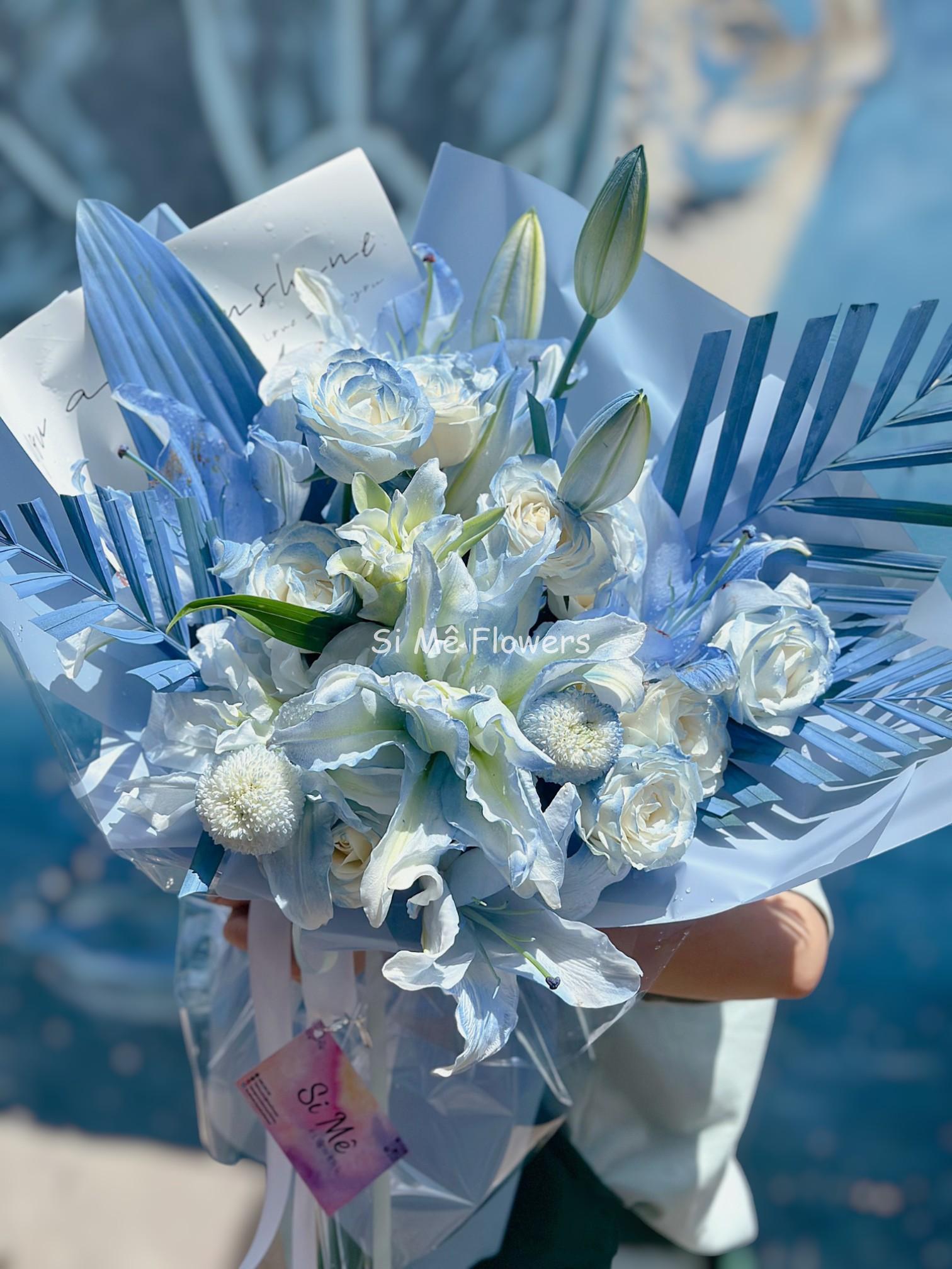 Bó Hoa Ly Tone Xanh Dương