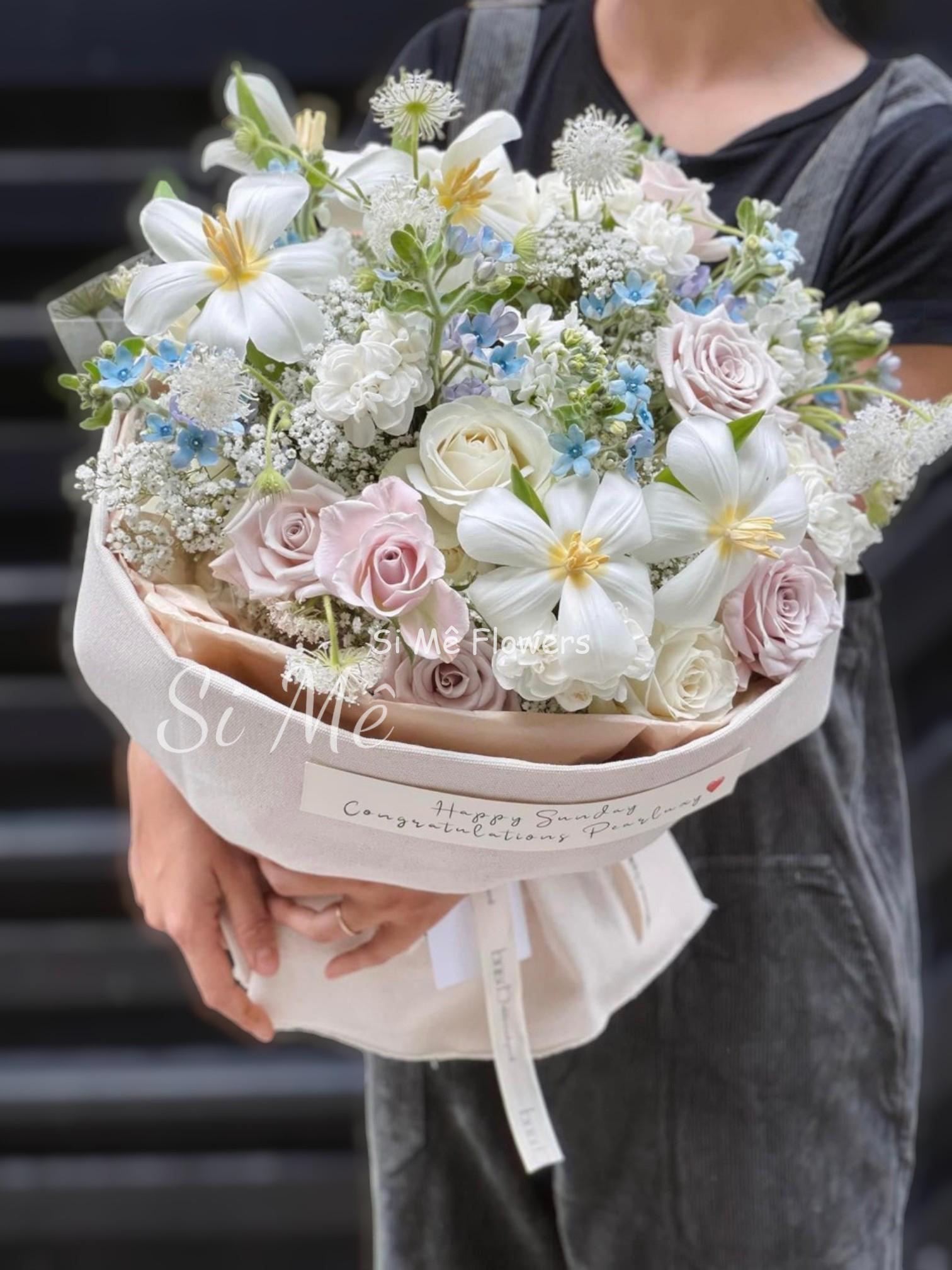 Bó Hoa Mix Tone Hồng Trắng