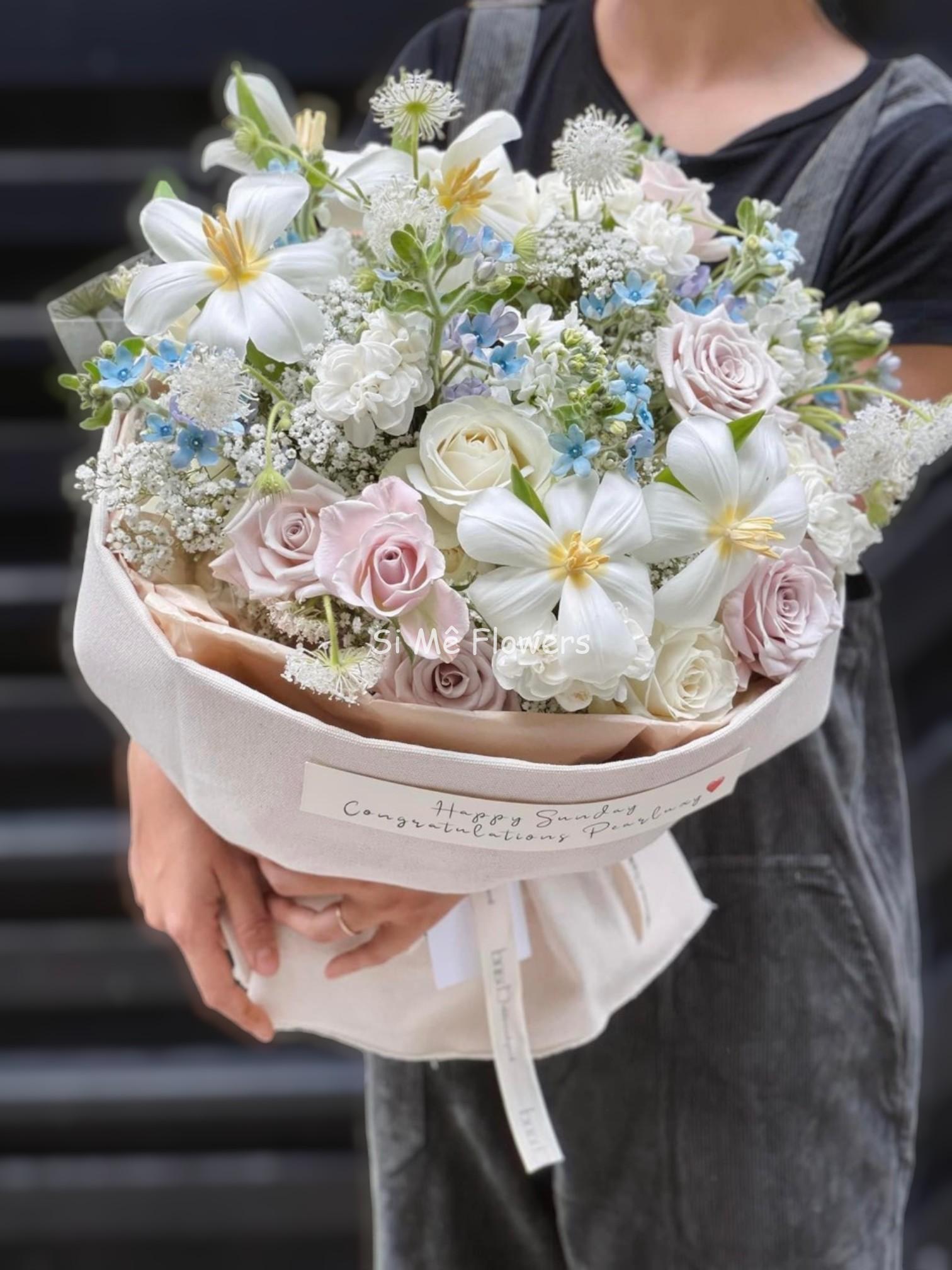 Bó Hoa Mix Form Tròn Tone Pastel