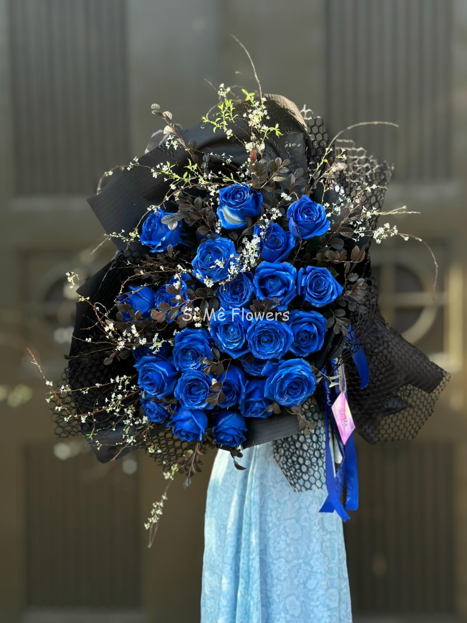 Bó Hoa Hồng Ecuador Tone Xanh Dương Bó Hoa Hồng Ecuador Tone Xanh Dương