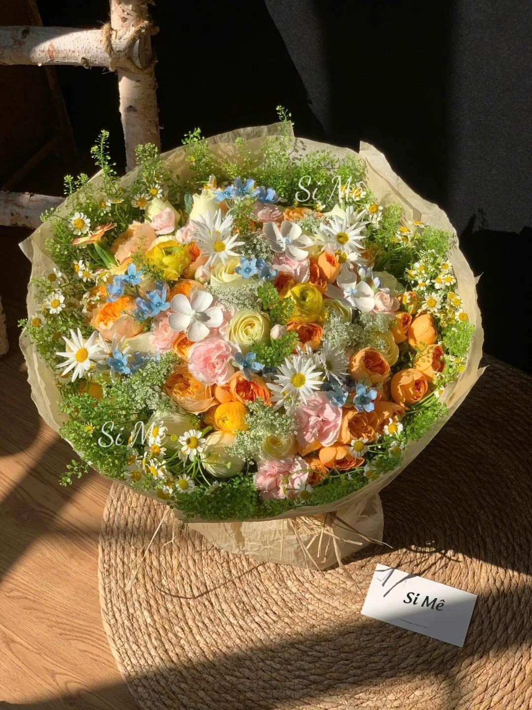 Bó Hoa Hồng Cam Vàng Mix Cúc Họa Mi Pastel – Nắng Đồng Nội Ngọt Ngào