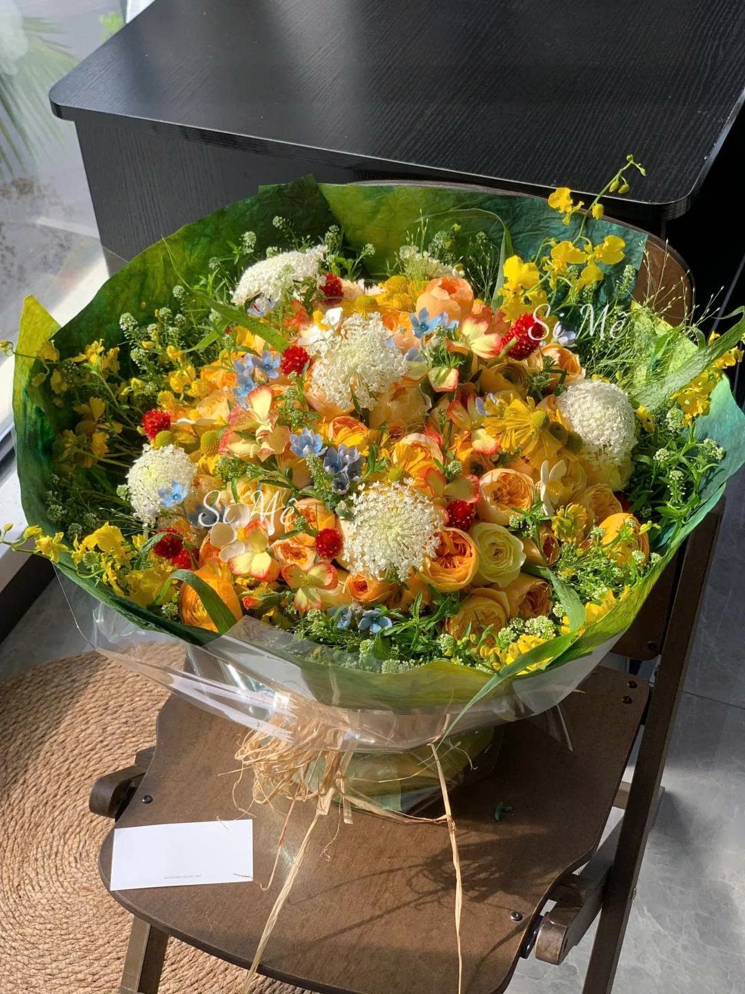 Bó Hoa Cam Vàng Mix Baby Xanh – Bản Giao Hưởng Mùa Hạ