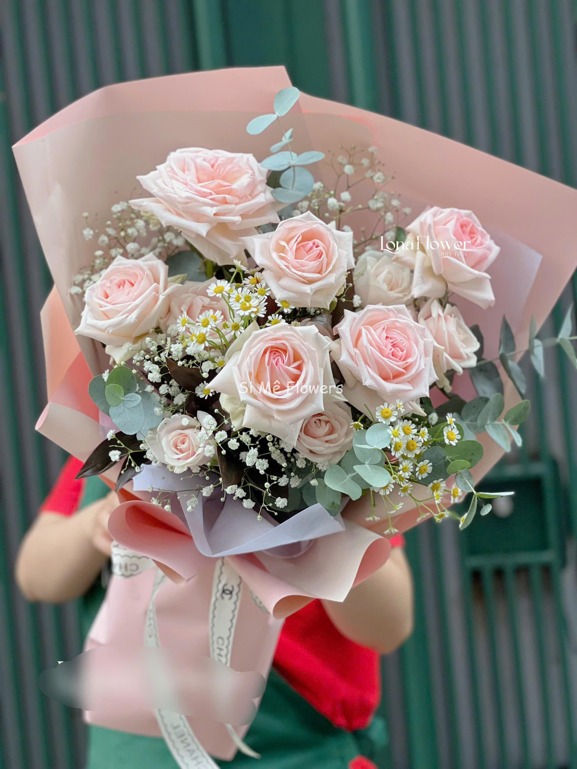 Bó Hoa Hồng Ohara Mix Baby Trắng – Ngọt Ngào & Trong Trẻo Bó Hoa Hồng Ohara Mix Baby Trắng – Ngọt Ngào & Trong Trẻo