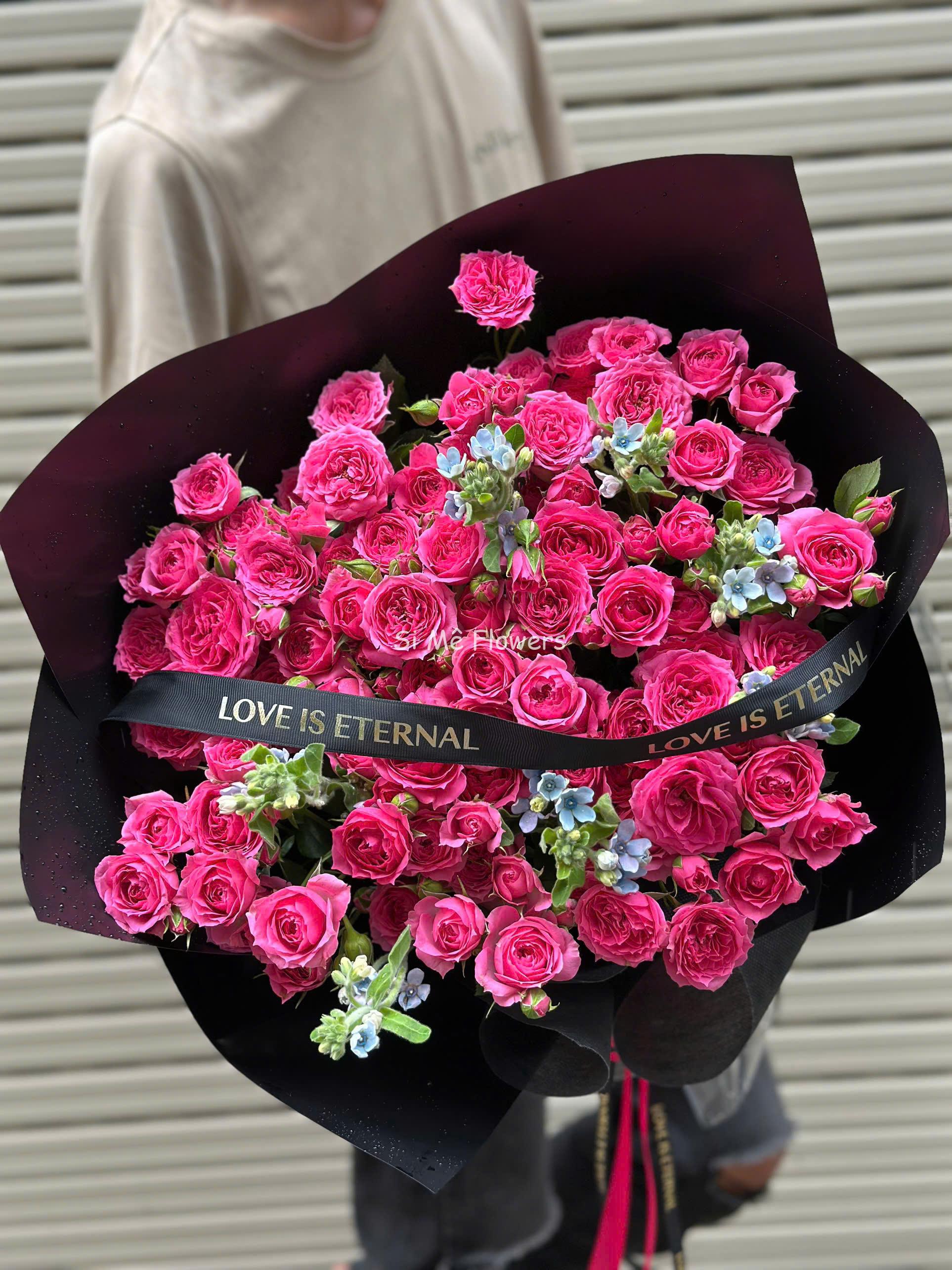 Bó Hoa Hồng Sophia Mix Lam Tinh – Sắc Hồng Rực Rỡ & Vĩnh Cửu