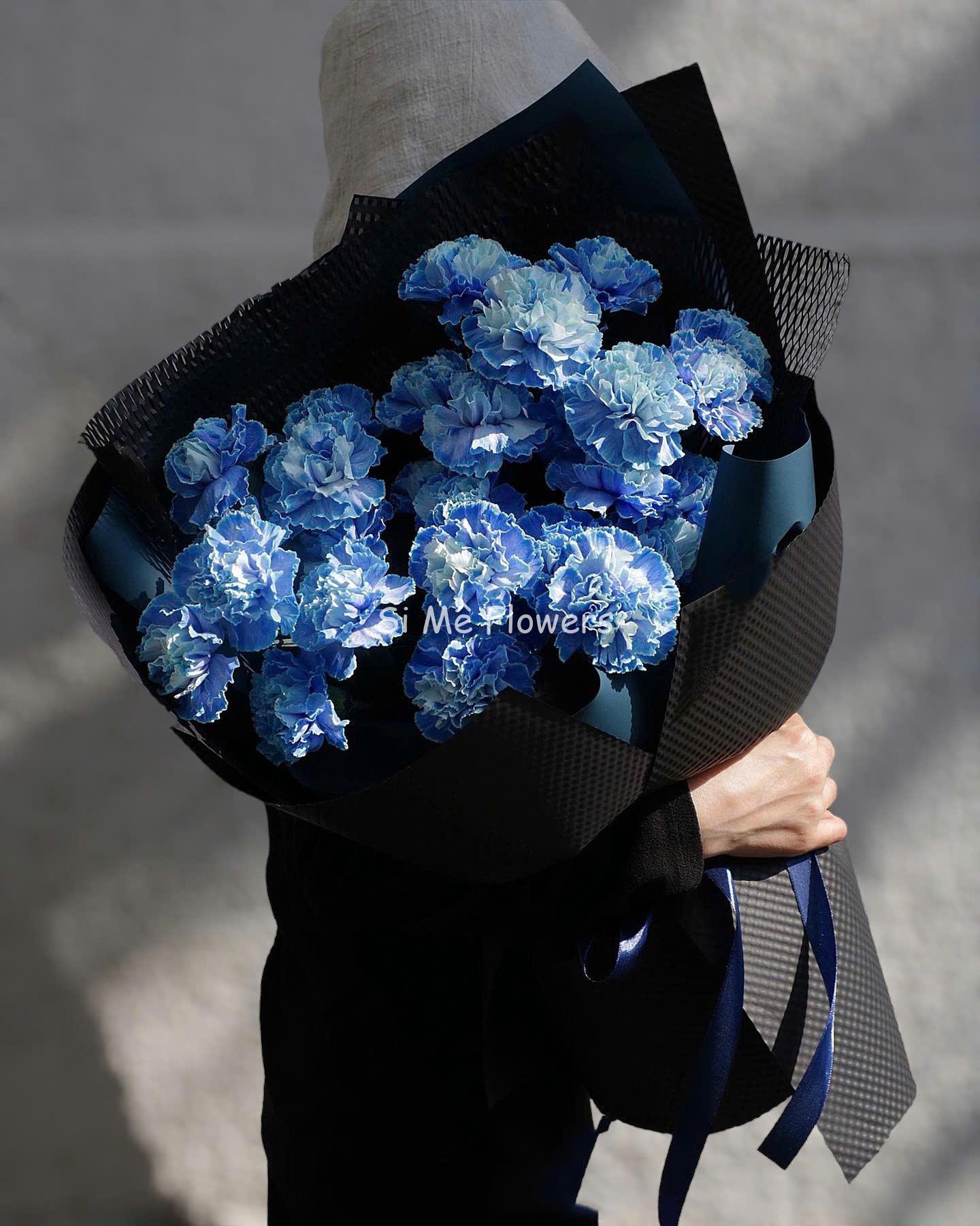 Bó Cẩm Chướng Xanh Nhập Khẩu – Tinh Tế Trong Từng Lớp Hoa