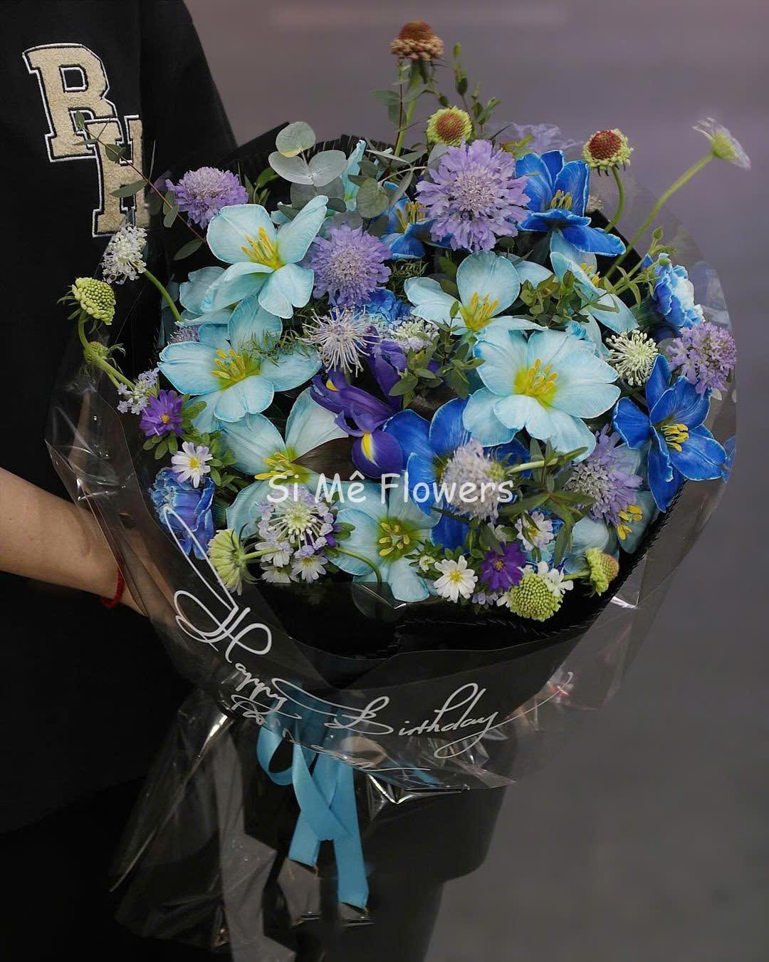 Tulip Xanh Mix Scabiosa – Thanh Khiết & Hiện Đại Tulip Xanh Mix Scabiosa – Thanh Khiết & Hiện Đại