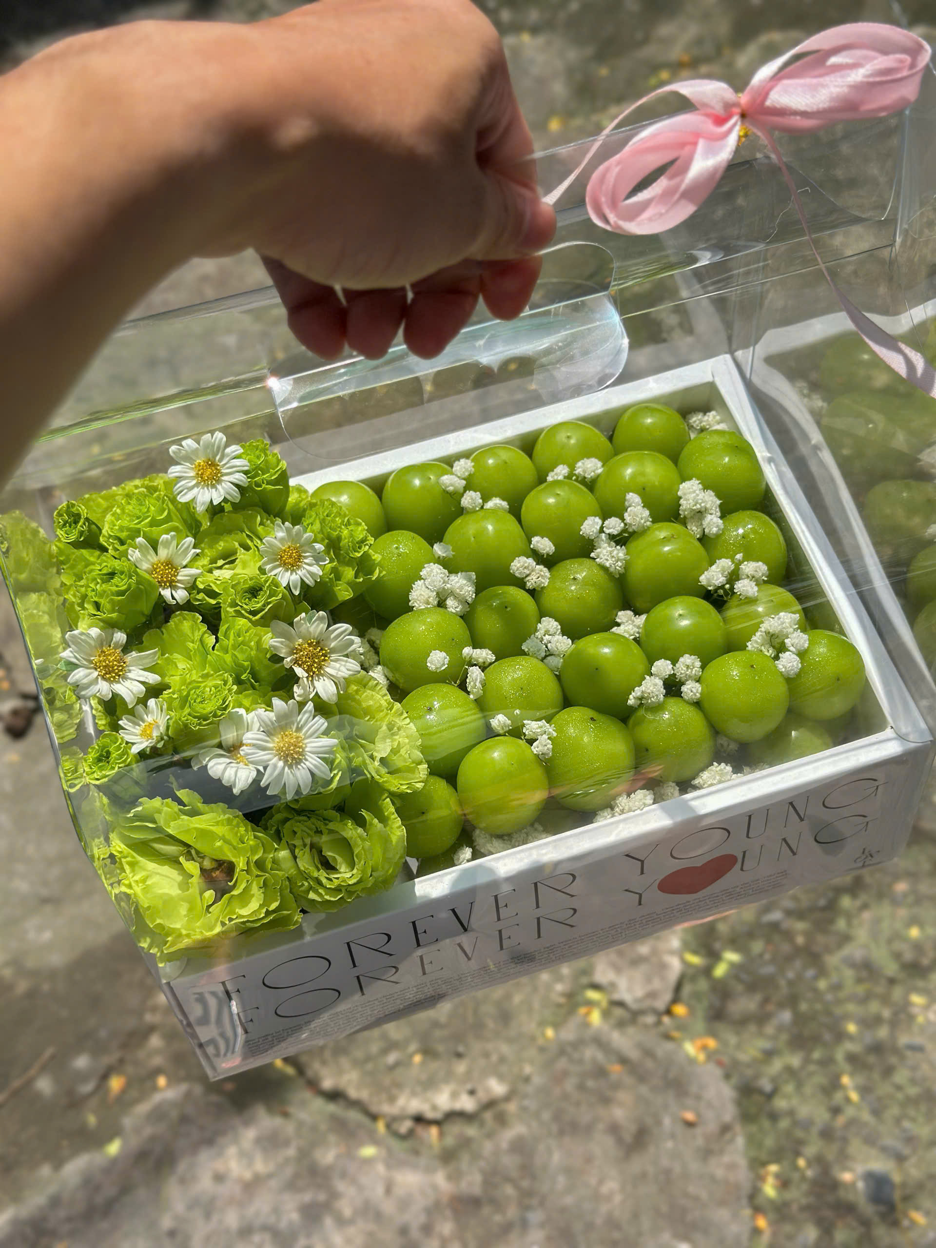 box hoa mix nho mẫu đơn 1kg